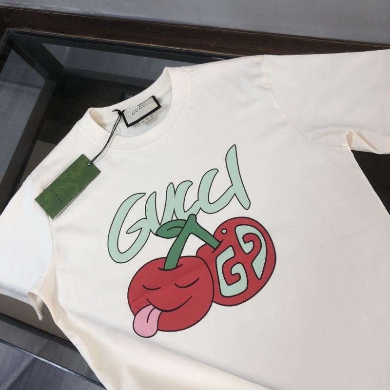 Gucci T-Shirts